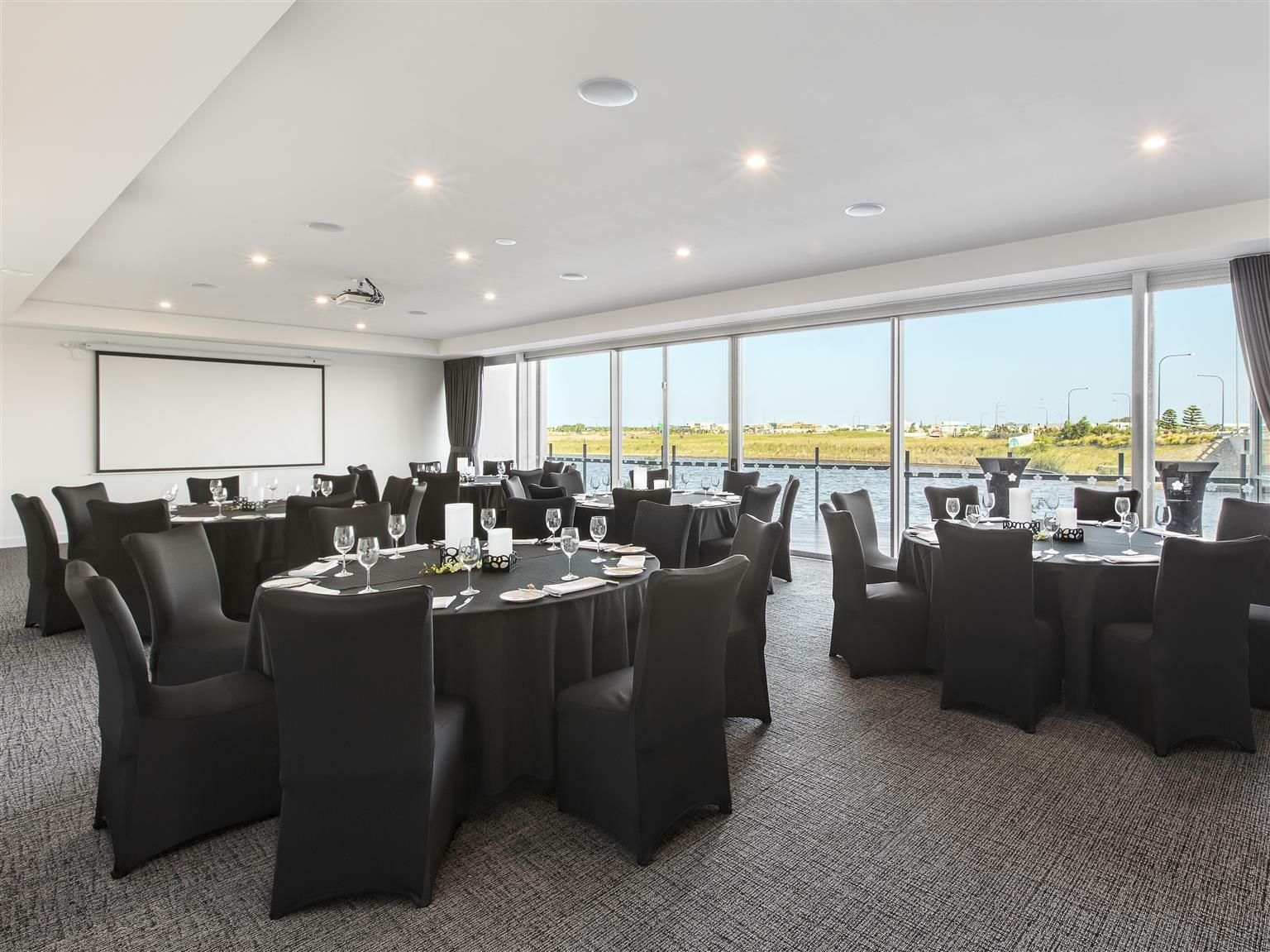Mercure Sunshine Coast Kawana Waters Exterior foto